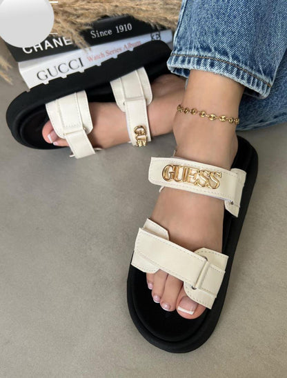GUESS ANNY