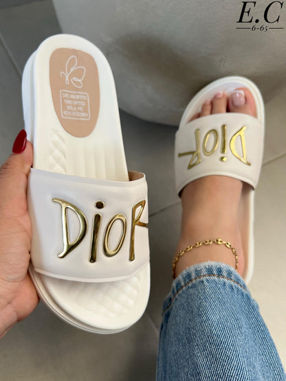 DIOR R